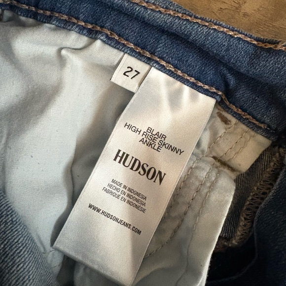 Hudson High Rise Skinny Jeans - Picture 6 of 7